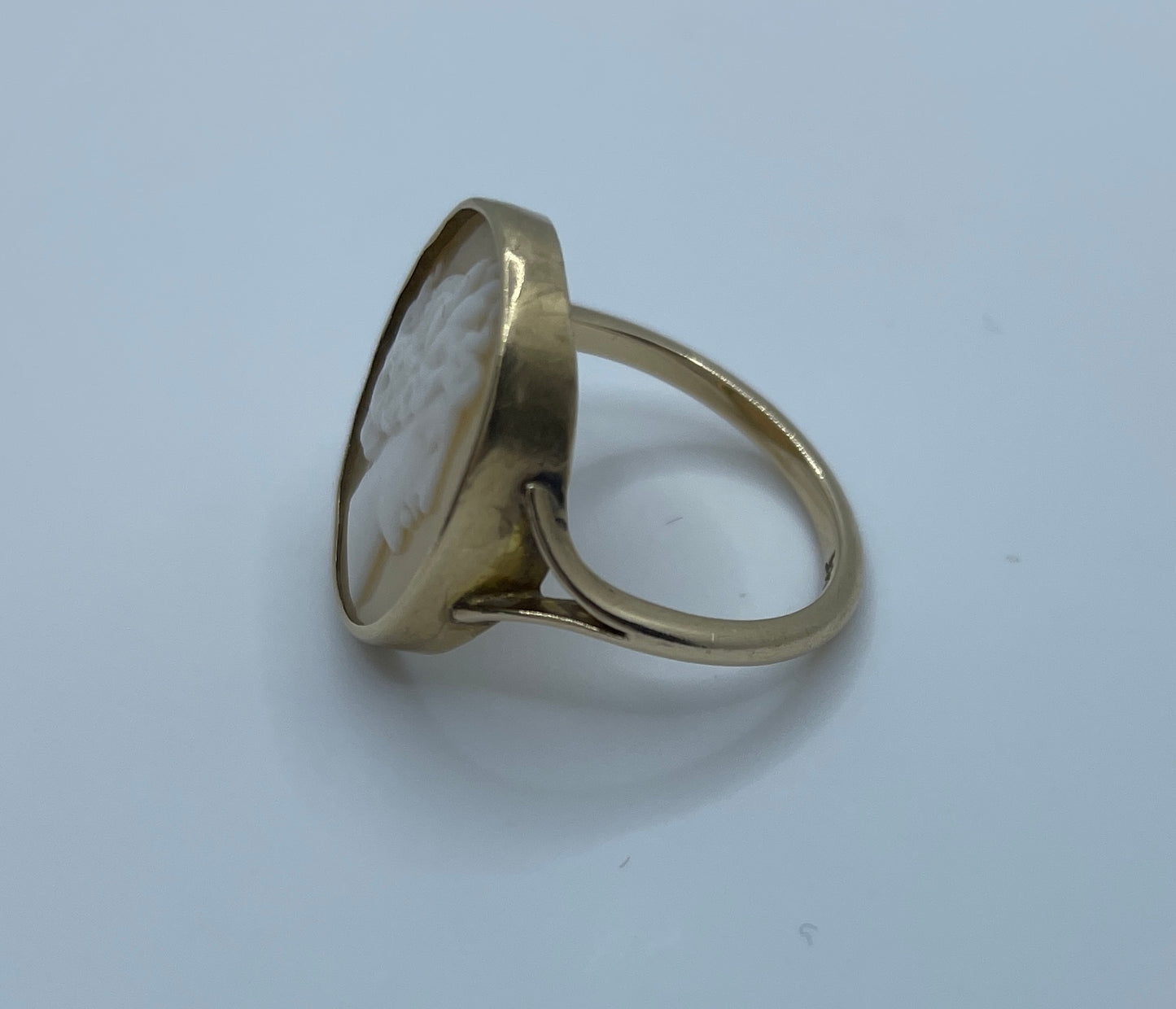 Early 20th Century Shell Cameo Ring