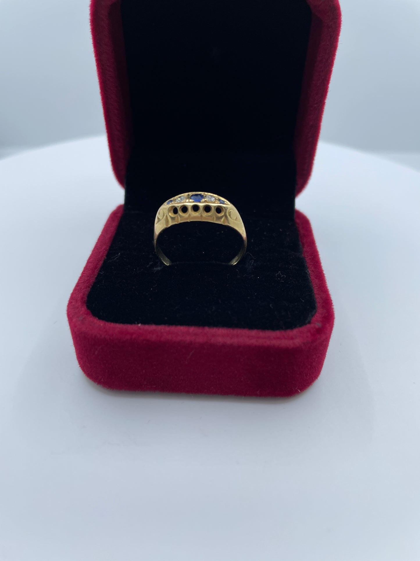 Early 20th Century 18ct Sapphire and Diamond Bridge Ring