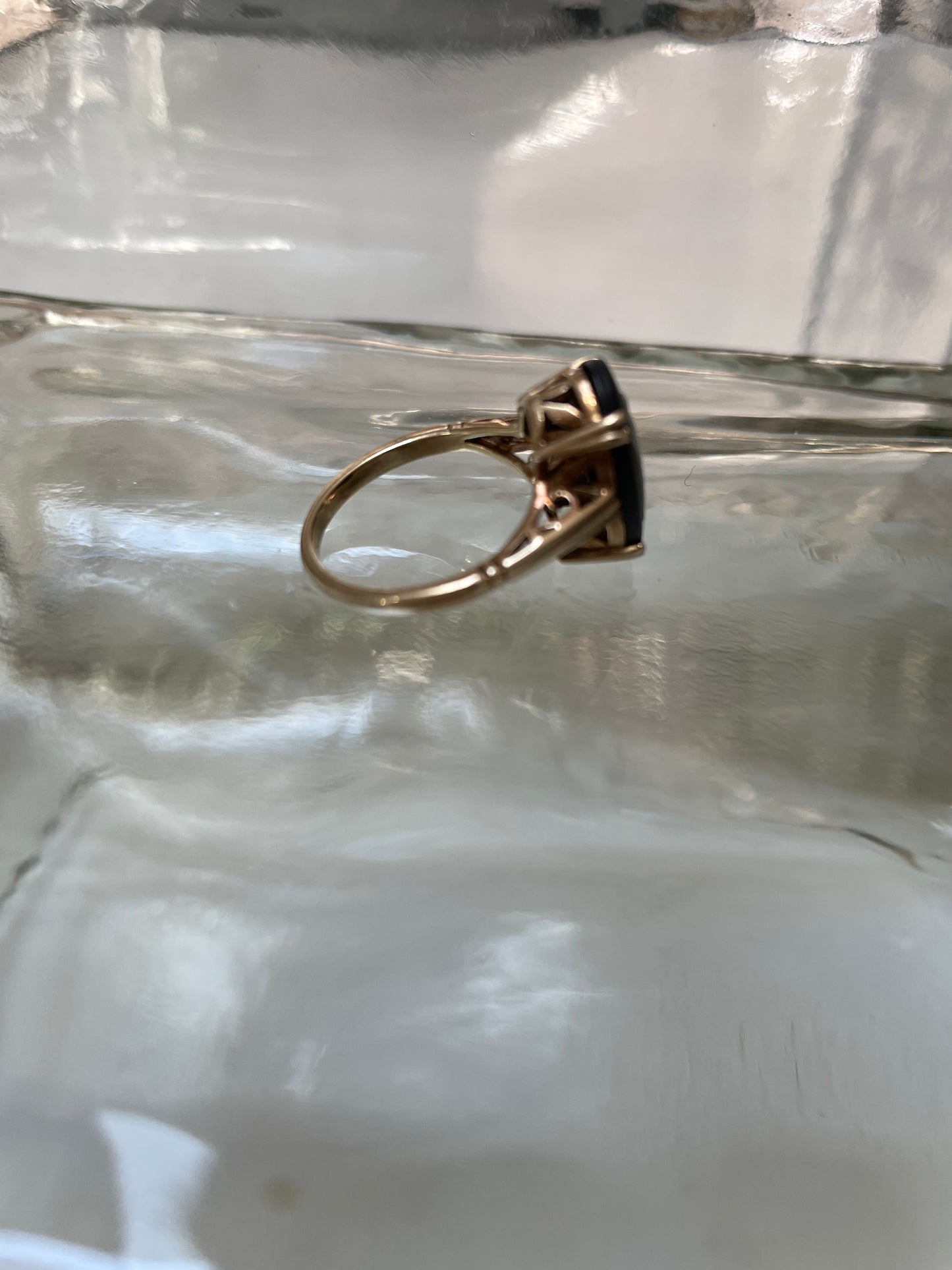 Wedgewood Cameo Ring 9ct
