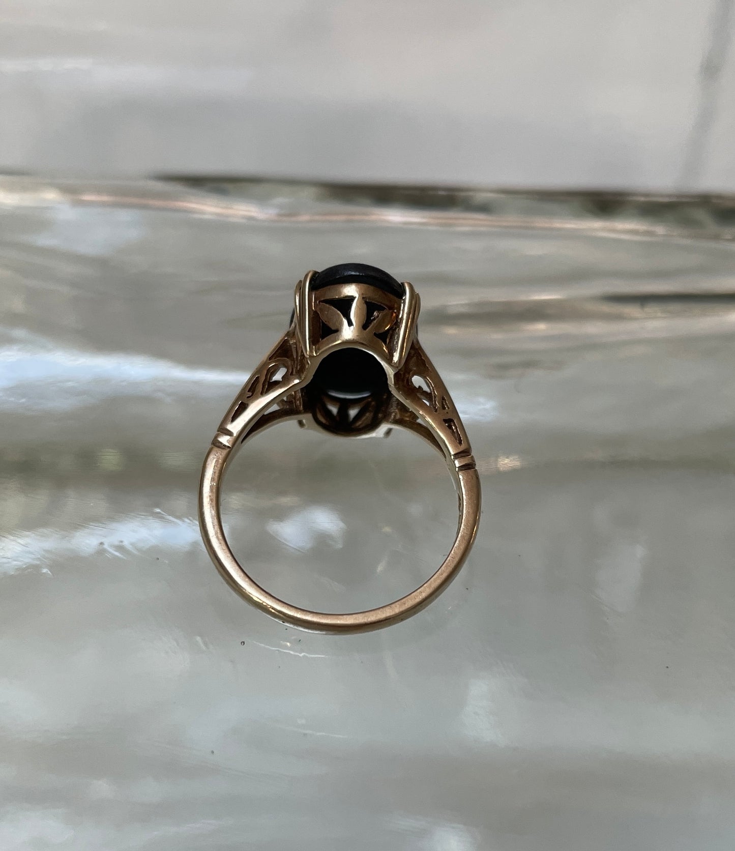 Wedgewood Cameo Ring 9ct