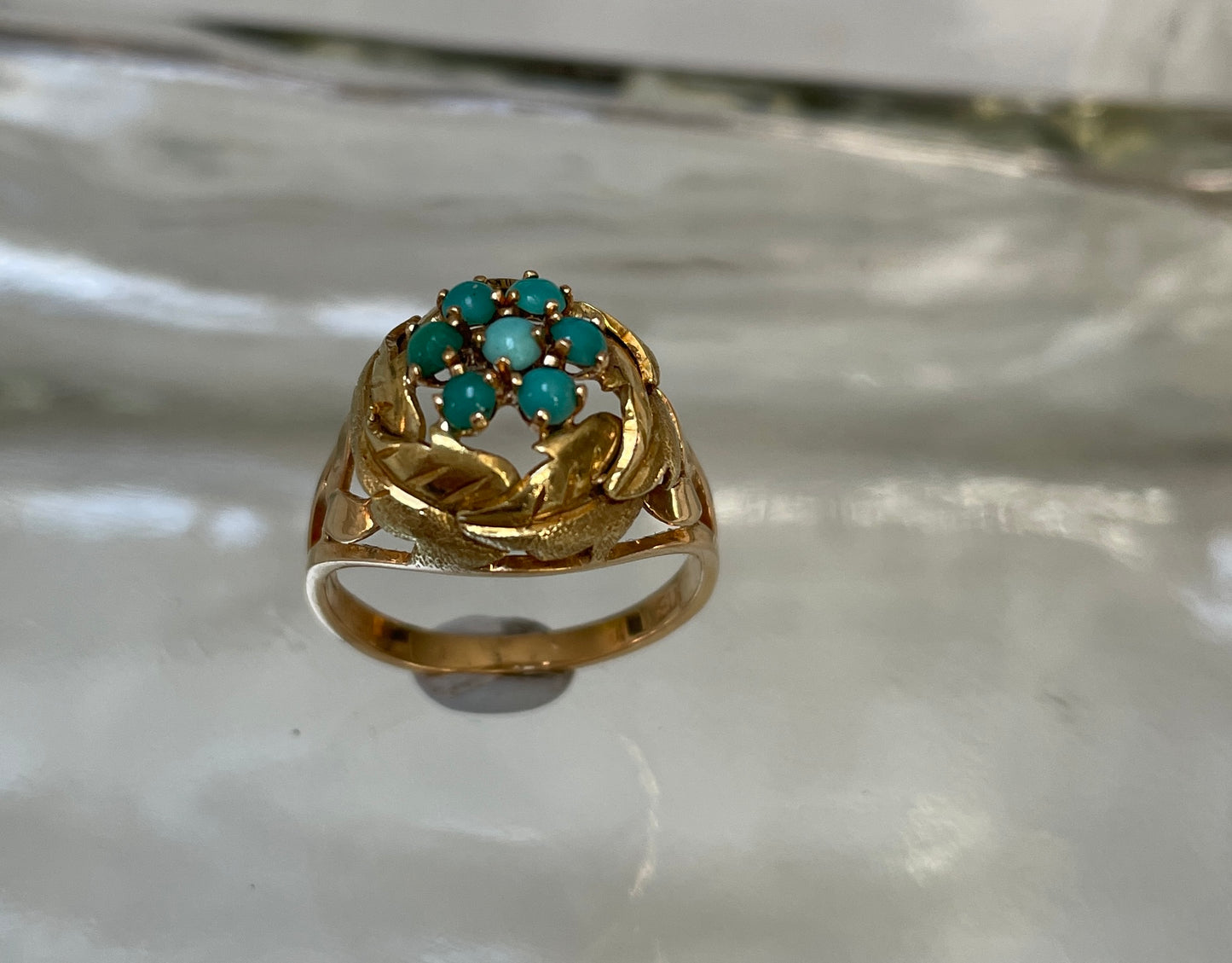Vintage Turquoise Foliate Motif Ring In 18ct