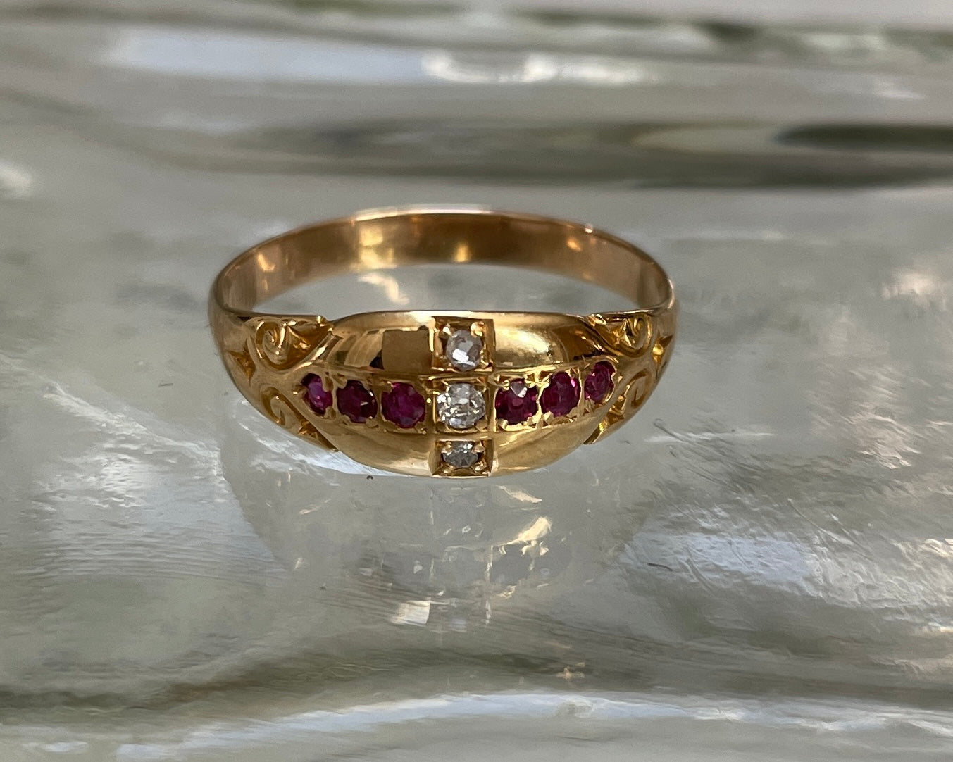 Early 18ct 20th Century Ruby & Diamond Dress Ring