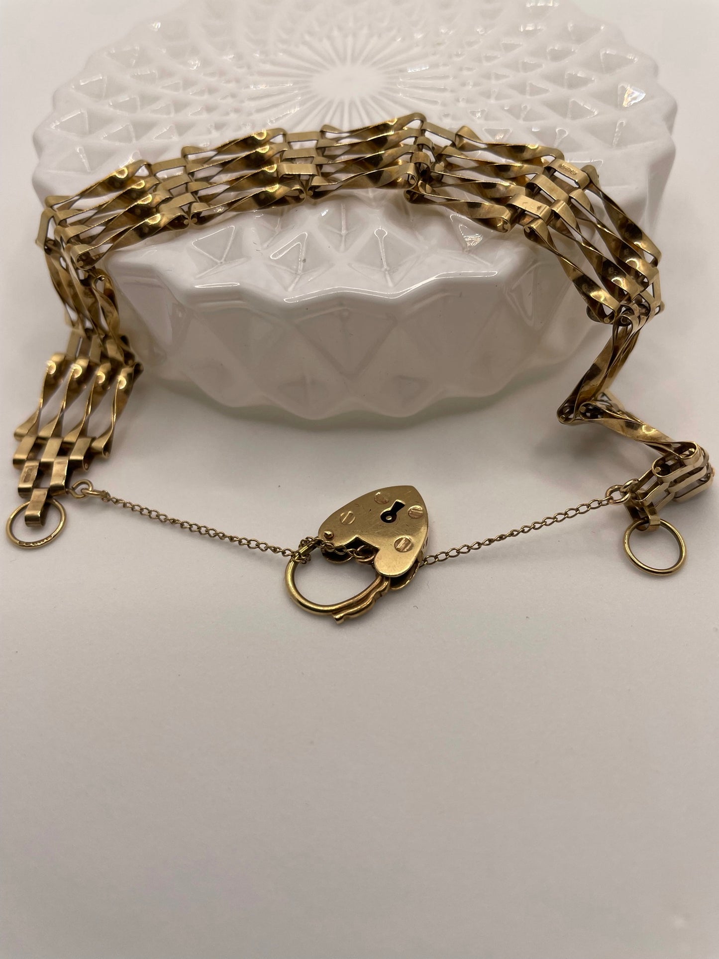 9ct Gold 1950s Bracelet