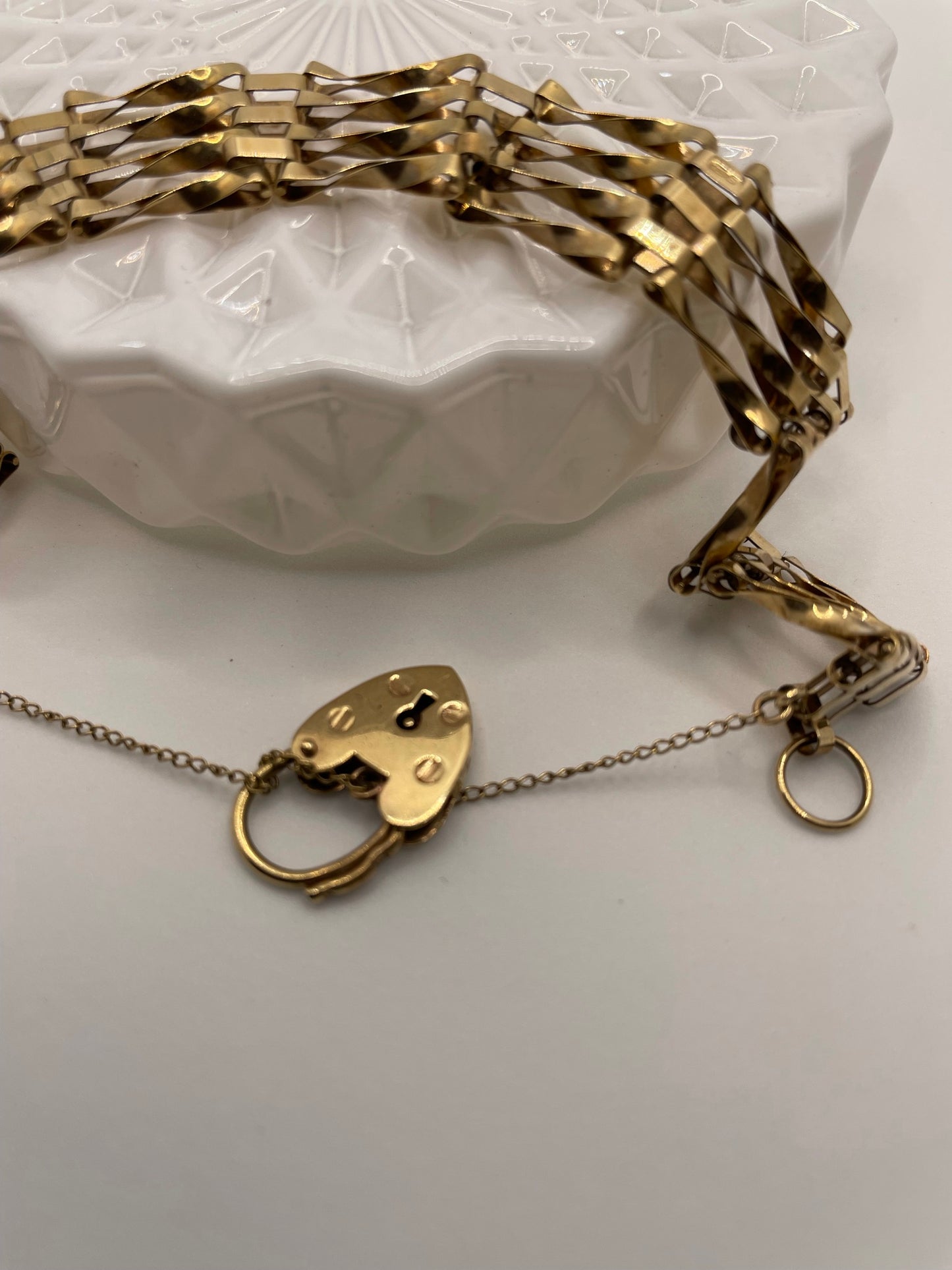 9ct Gold 1950s Bracelet