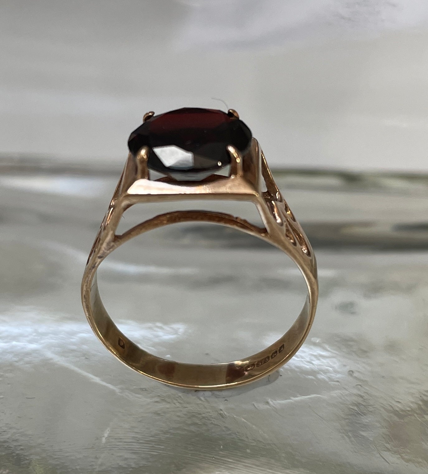 1950s Garnet Ring With Cut Out Shoulders 9ct