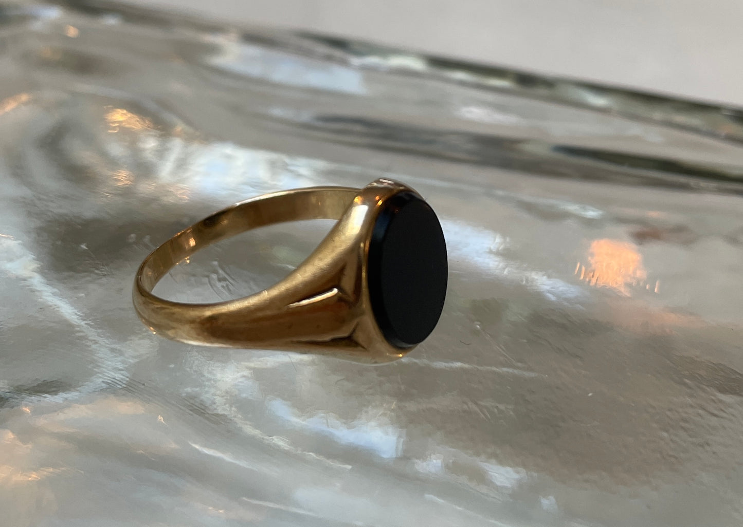 1967 Onyx Signet Ring With Shoulder Detail