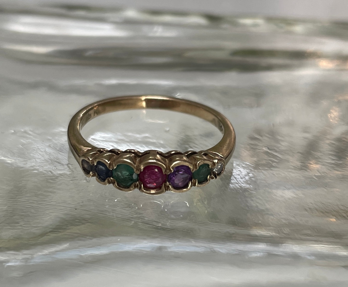 Vintage DEAREST Ring in 9ct Gold