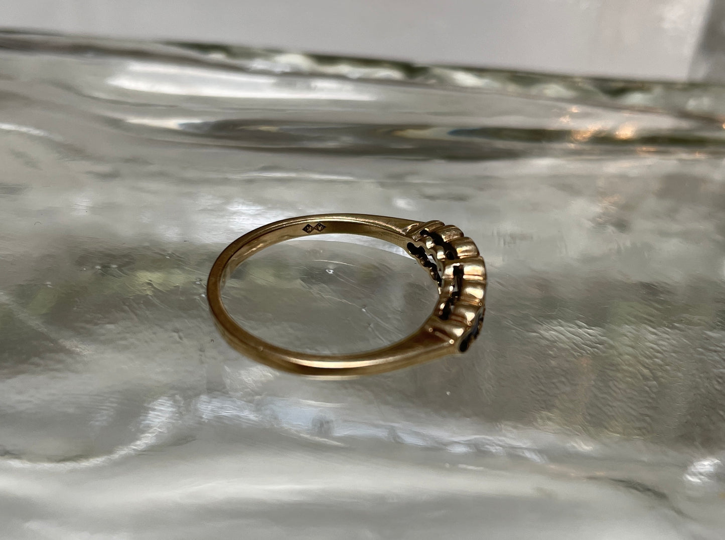 Vintage DEAREST Ring in 9ct Gold