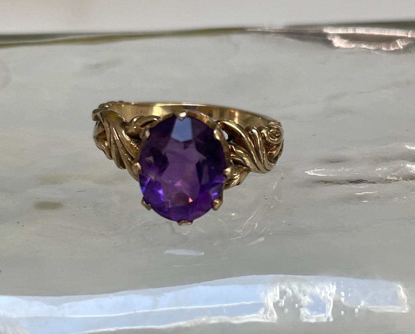 9ct Gold Amethyst Single Stone Ring