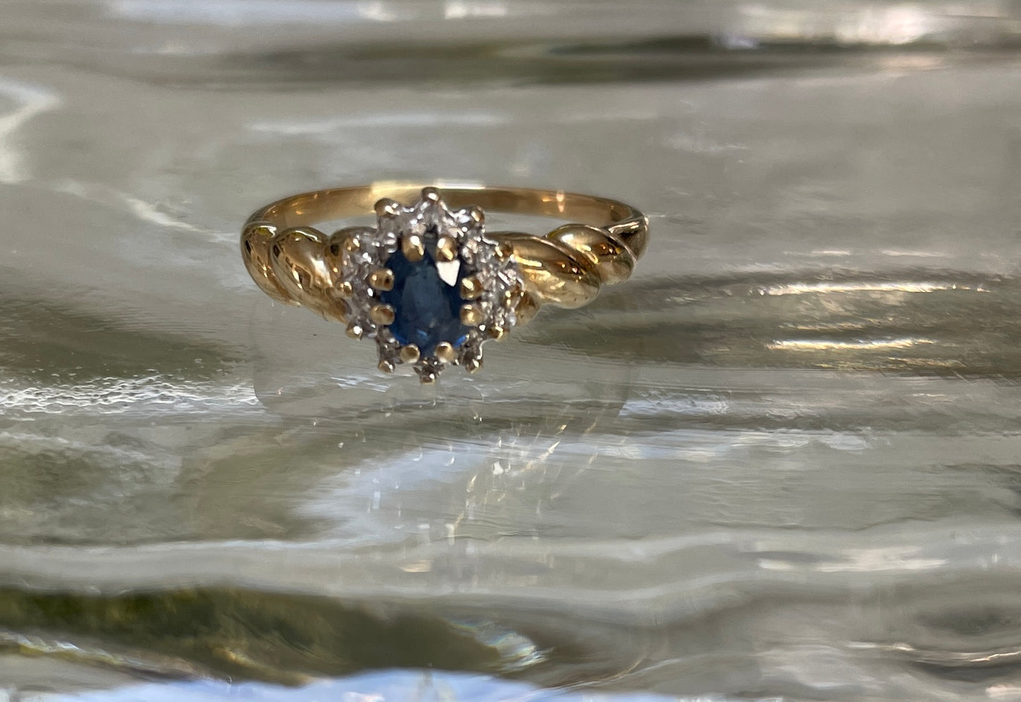 9ct Gold Sapphire & Diamond Ring