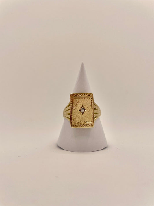 1960s Gold & Diamond Signet Ring