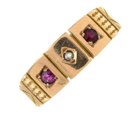 Victorian 15ct Gold, Ruby and Rose Cut Diamond Ring.